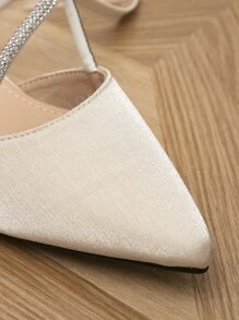 Mujer Zapatos planos destalonados con diseño de diamante de imitación de punta atractivo de satén - Albaricoque - Ver 3