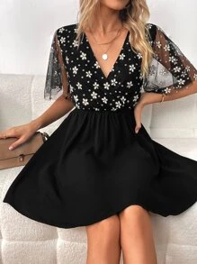 SHEIN Clasi 印花網紗拼接蝴蝶袖連衣裙 - 黑色 - 查看 5