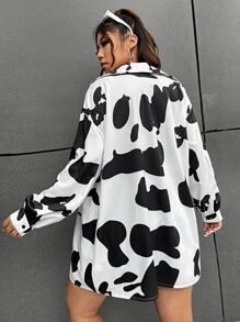 CovetEZ 大碼奶牛圖案落肩袖襯衫 - 黑與白 - 查看 2