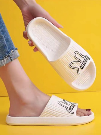 卡通小熊字母圖案單帶拖鞋