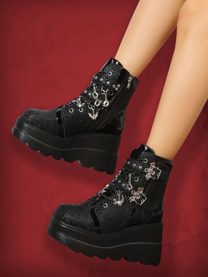 Grunge Punk Frauen Keilstiefel mit Fledermaus Design, Kette Dekor, Doppelschnalle, Band vorne, Punk Keilstiefel mit Schwarz