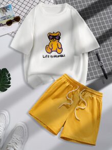 Manfinity Hypemode 男士熊和標語圖案T恤和腰部抽繩短褲 - 彩色 - 查看 1