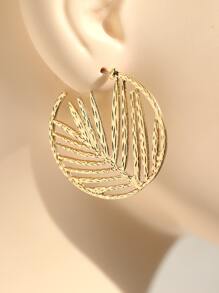 Hollow Out Leaf Decor Cuff Hoop Earrings - Yellow Gold - View 1