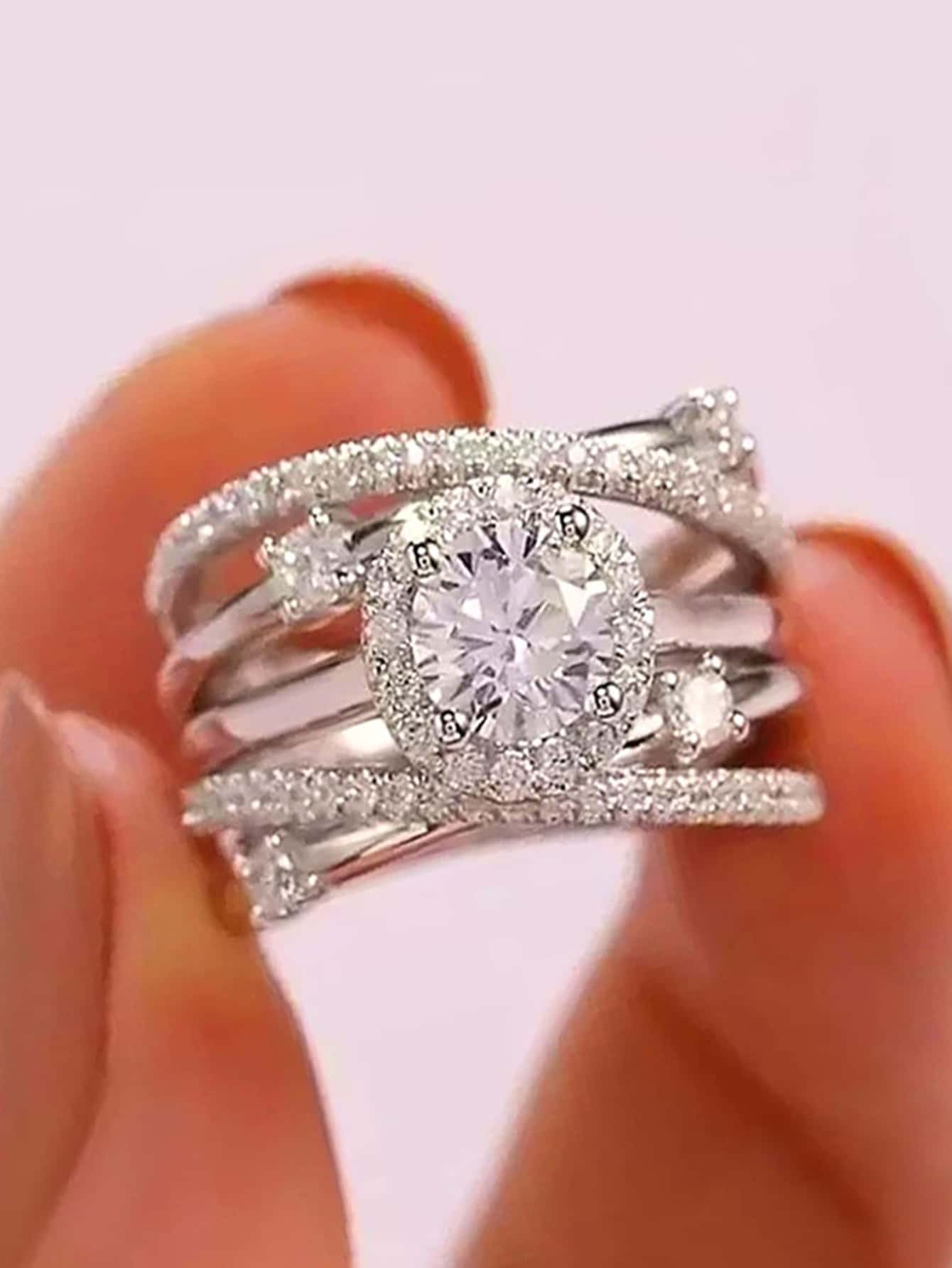 方晶鋯石裝飾戒指時尚多圈纏繞鑲嵌方晶鋯石裝飾戒指