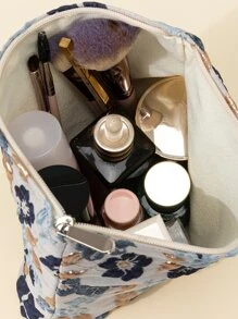 1个Y2K复古风蓝灰色大花朵压纹手柄高贵立体大容量防水旅行便携经典软六角包化妆包，适合女性和女孩，化妆包，化妆袋，护肤包，洗漱包，收纳袋，旅行必备，邮轮必备，宿舍必备，婚礼伴娘礼物，妈妈礼物，生日礼物，送给朋友和老师的礼物，家居装饰，浴室客厅卧室装饰，浴室收纳，珠宝收纳，唇油收纳，指甲油收纳，化妆包，化妆袋，化妆包，化妆品包，化妆品收纳，旅行，化妆袋，包，梳妆台，化妆袋，旅行必备，收纳袋，旅行必备，梳妆台配件，小化妆包，化妆袋，化妆品包，旅行必备，大容量，大化妆包、圣诞礼物、收纳袋、旅行、女士旅行必备礼物、收纳袋、手拿包/小手提包、化妆品收纳包、化妆品整理包、收纳袋、刷具收纳袋、迷你收纳袋、大容量收纳袋 - 彩色 - 查看 5