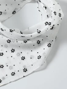 Ditsy Floral Pattern Bandana - Black and White - View 3