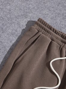 Manfinity Men Letter Patched Drawstring Waist Shorts - Mocha Brown - View 3