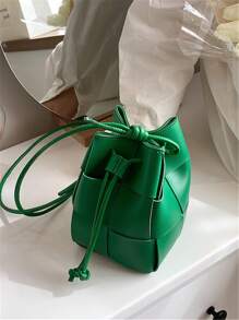 1pc Mini Bucket Handbag, Fashionable Casual Woven Design, High-End Feel, Versatile Commuting Crossbody Bag, Niche Small Shoulder Bag Suitable For Daily Use