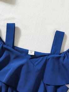 Rochie pentru fete cu umeri reci cu volane