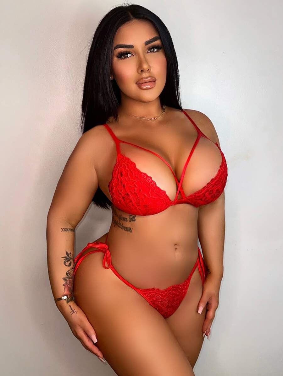 Set de lencería con encaje floral arnés - Rojo - Ver 1