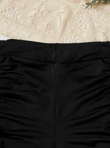 SHEIN Shorts de punto color sólido para niña preadolescente con banda cruzada en la cintura lateral y detalles fruncidos con lazo, ideal para ciclismo