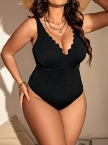 SHEIN Swim Curve Summer Beach Plus Scallop Trim One Piece Swimsuit - Black - View 3
