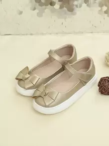 運動板鞋適用於女孩金屬質感蝴蝶結裝飾踝帶運動鞋