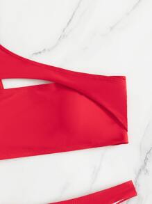 Solid Bikini Set Cut-Out One Shoulder Top & High Waisted Bottom 2 Piece Bathing Suit - Red - View 6