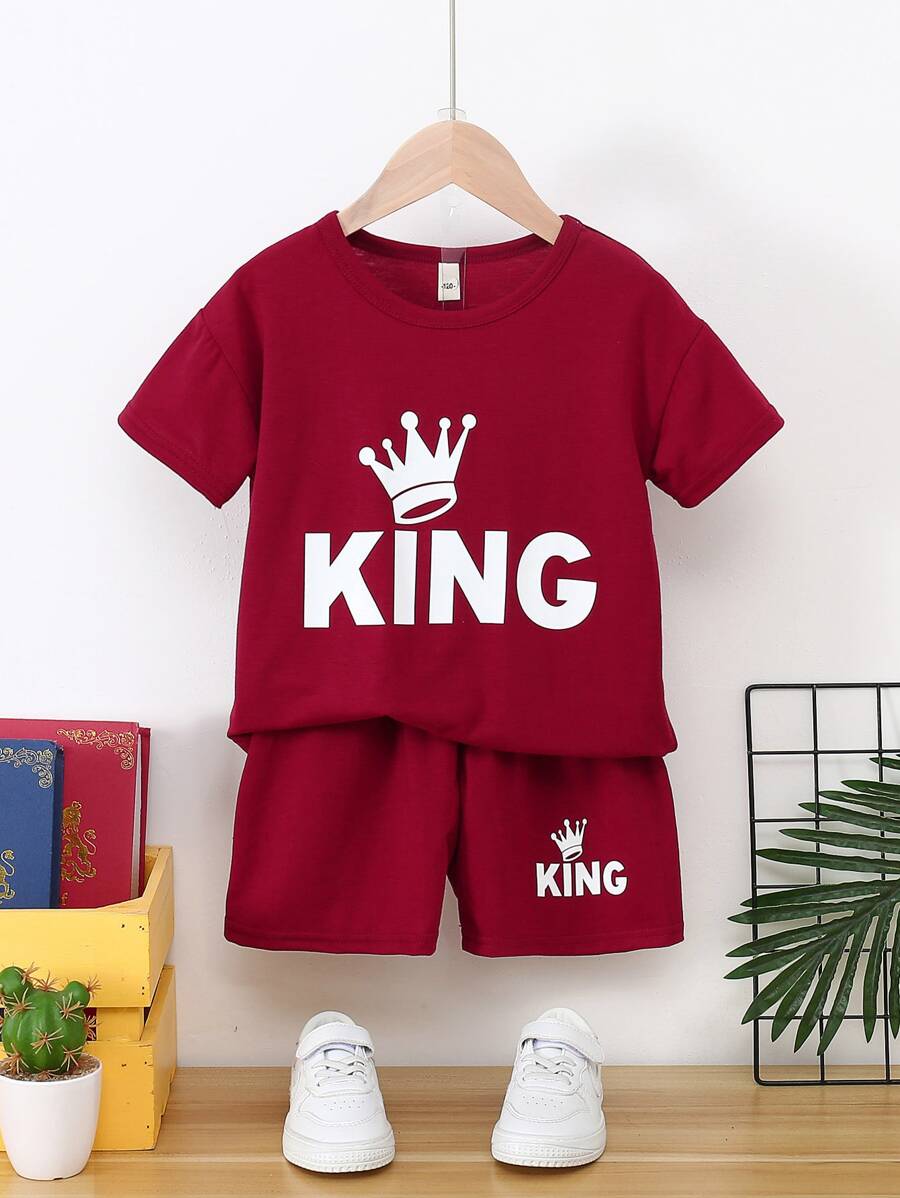 SHEIN Young Boy Crown & Letter Graphic Tee & Shorts - Burgundy - View 1
