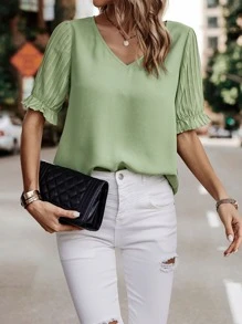 SHEIN LUNE 素色百褶細節荷葉袖V領襯衫 - 青檸色 - 查看 4