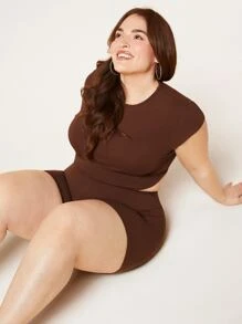 SHEIN BASICS 實色短款t恤和自行車短褲套裝（大尺寸） - 巧克力棕 - 查看 4