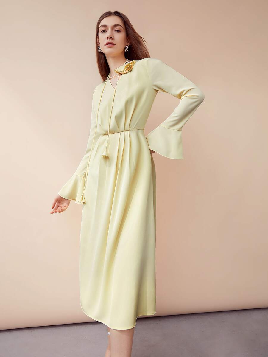 MOTF PREMIUM Đầm Midi Họa Tiết Hoa 3D