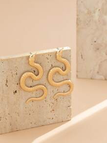 1pair Serpentine Stud Earrings - Yellow Gold - View 2