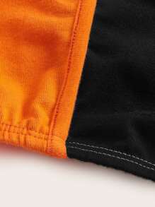 SHEIN ICON Bikercore字母補丁細節超短款T恤 - 彩色 - 查看 4