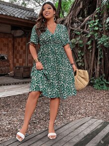 SHEIN Holidaya Plus Ditsy Floral Print Knot Cuff Dress - Multicolor - View 4