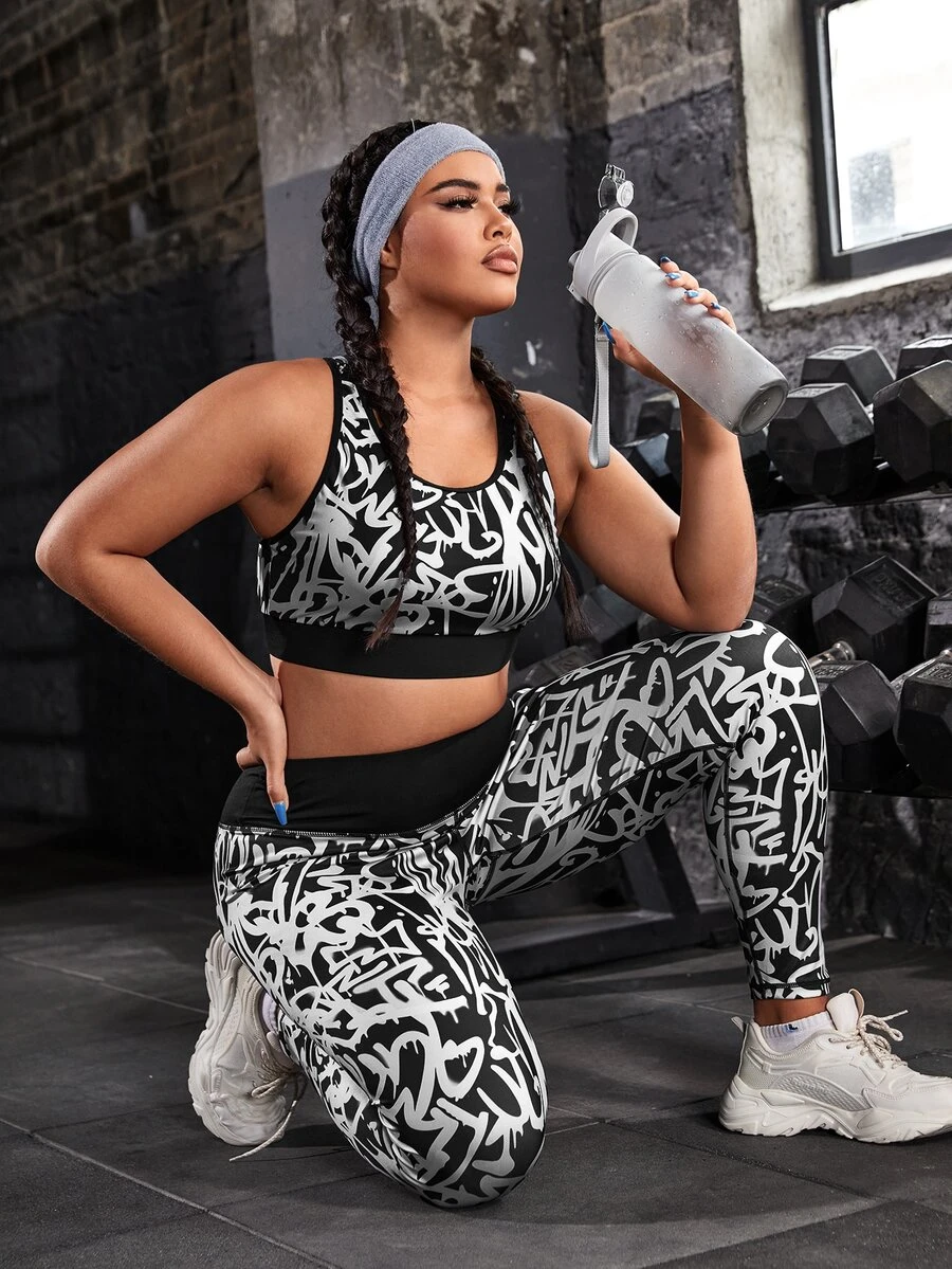 Plus Allover Print Sports Bra & Leggings - Black and White - View 1