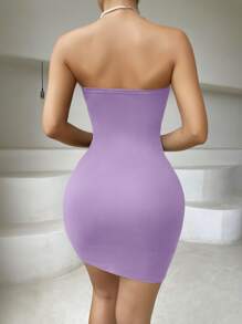 Chiquease 鏤空抹胸緊身連衣裙