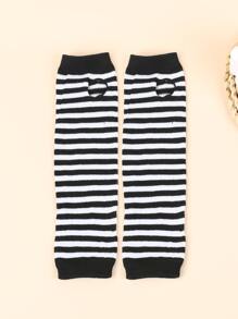 Striped Pattern Fingerless Gloves - Black and White - View 1