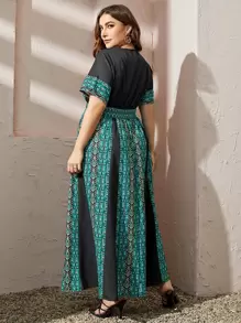 Al Najma Plus Geo Print Notched Neckline Dress Kaftan Jalabiya Dress - Multicolor - View 2