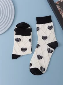 愛心圖案中筒襪 - 黑與白 - 查看 5