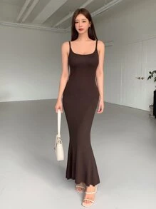 DAZY 素色魚尾裙下擺吊帶連衣裙 - 巧克力棕 - 查看 1