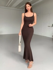 DAZY 素色魚尾裙下擺吊帶連衣裙 - 巧克力棕 - 查看 4