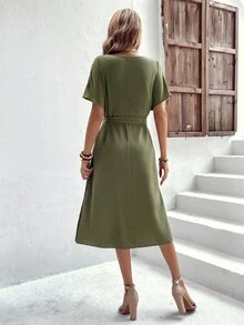 SHEIN VCAY Solid Split Thigh Belted Dress - Army Green - View 2