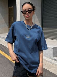 DAZY Camiseta de hombros caídos con bordado de mariposa - Azul Marino - Ver 3