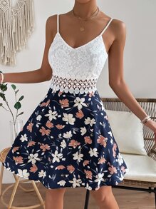 SHEIN VCAY Floral Print Contrast Lace Cami Dress - Multicolor - View 4