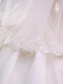 1pc White Lace & Mesh Long Wedding Veil, Bride's Headpiece With Lace Edge For Bridal Wedding Photoshoot Vacation Fall Clothes For Women - White - View 5