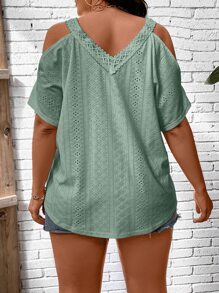 SHEIN LUNE Plus Cold Shoulder Eyelet Embroidery Batwing Sleeve Tee - Cadet Blue - View 2
