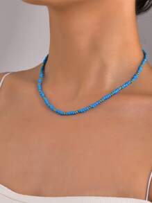 Minimalist Beaded Necklace - Green - View 1