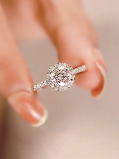 方晶鋯石裝飾戒指