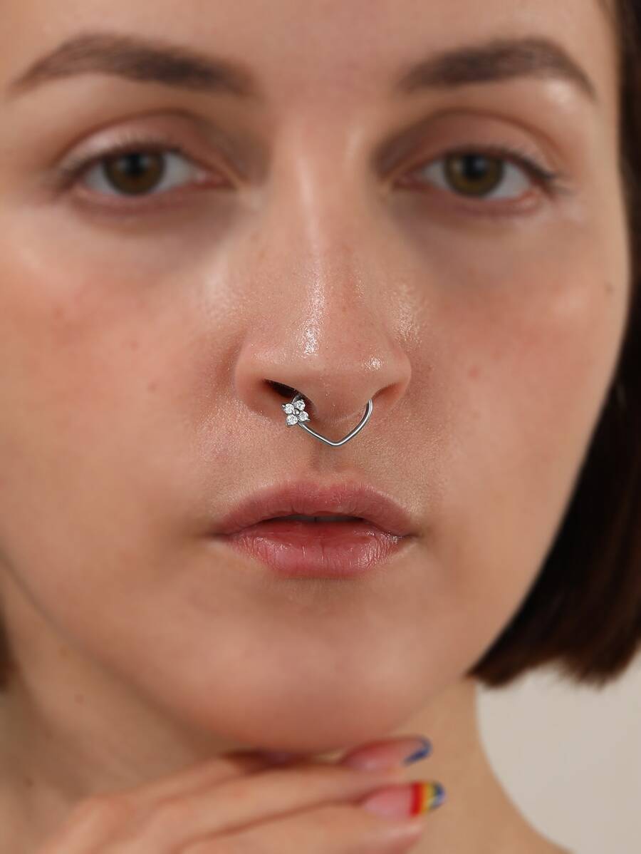 Cubic Zirconia Decor Heart Shaped Nose Ring - Silver - View 1