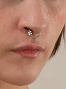 Cubic Zirconia Decor Heart Shaped Nose Ring - Silver - View 6