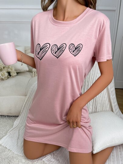Roze Short Knitted Sleepshirt Heart Graphic Round Neck Zachte Touch Fabric view 4