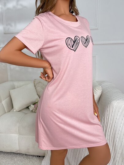 Roze Short Knitted Sleepshirt Heart Graphic Round Neck Zachte Touch Fabric view 5
