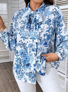 SHEIN LUNE Plus Floral Print Tie Neck Shirt - White - View 4
