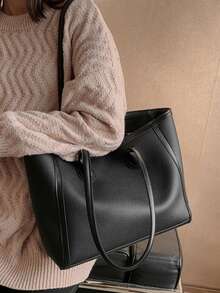 Minimalist Shoulder Tote Bag - Black - View 4
