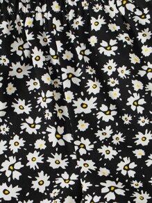 SHEIN T-Shirt mit Salatbesatz für junge Mädchen und Shorts mit Blümchenmuster und Blumenmuster