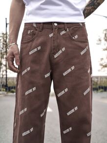 Manfinity EMRG 男士字母印花寬鬆牛仔褲 - 咖啡棕 - 查看 7