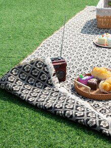 1pc Black & White Small Cherry Blossom Woven Picnic Mat