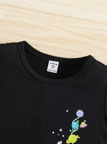 SHEIN Young Boy Black Cartoon Style Astronaut & Planet Print Casual Basic T-Shirt With Small Round Collar For Summer,Holiday,Summer,Travel - Black - View 5