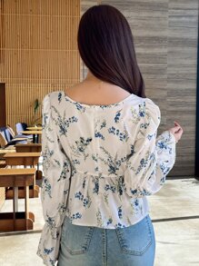 DAZY 花卉印花前結綁帶袖荷葉邊上衣 - 米色 - 查看 2